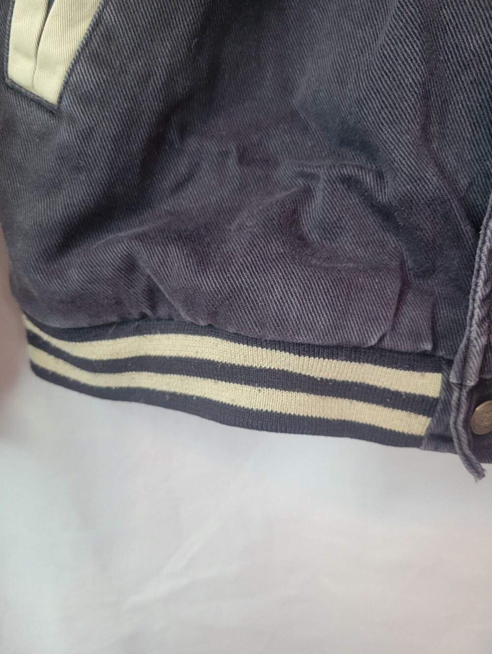 Tigger Bomber Jacket, Worn As Womans Medium, READ DESCRIPTION - Picture 5 of 16